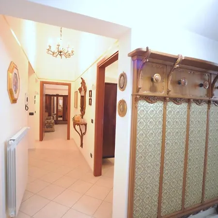 Le Finestre Sul Borgo Bed & Breakfast Taranto